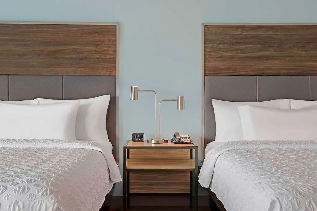 Tru By Hilton Toronto Airport West Hotel Mississauga